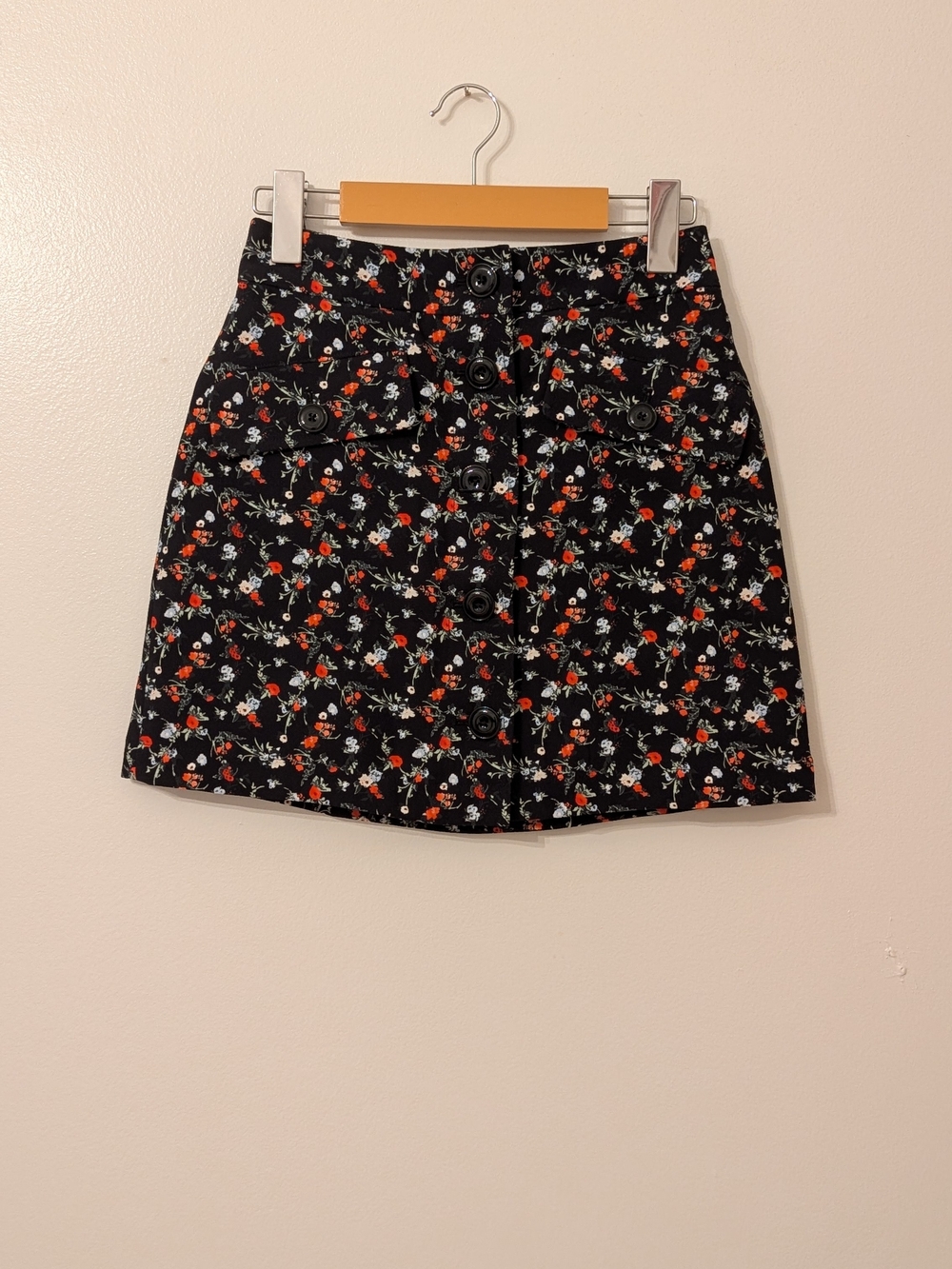 Aritzia Little Moon Freesia Floral Skirt